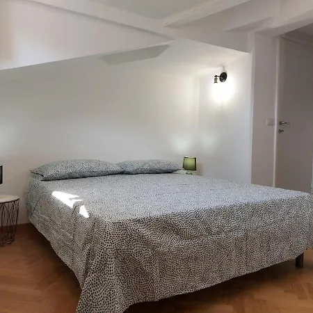 Scirocco Flexyrent - Aircon - Parking - Wifi *